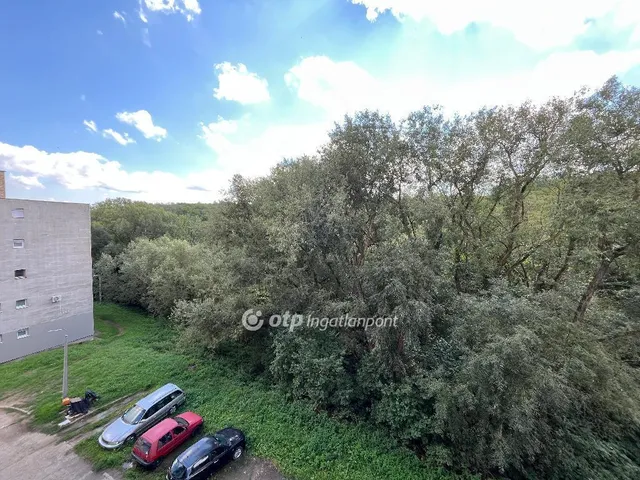 Eladó lakás Salgótarján 28 nm