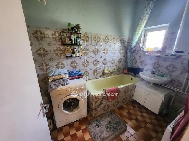 Eladó ház Kazár 110 nm