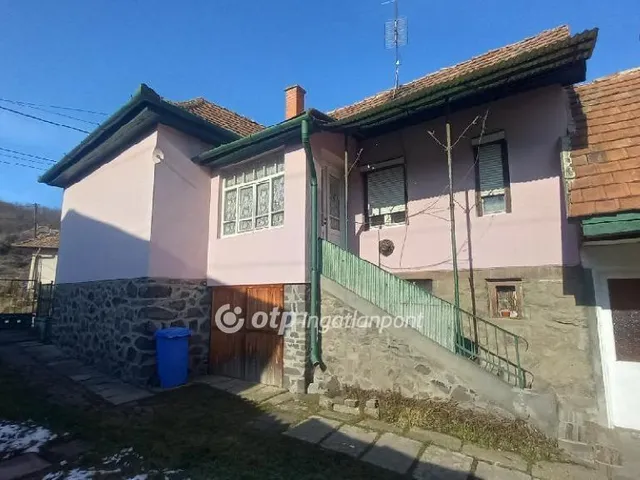 Eladó ház Somoskőújfalu 92 nm