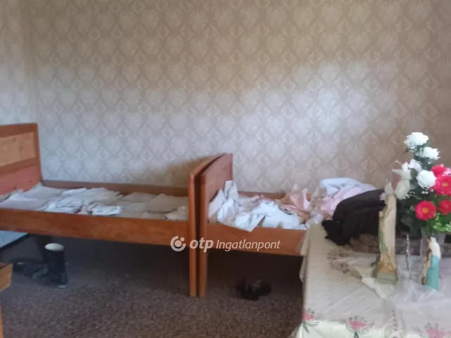 Eladó ház Cered 100 nm