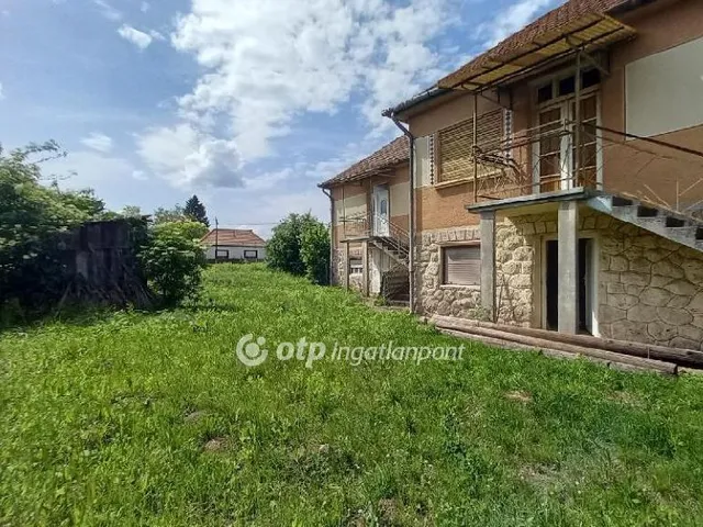 Eladó ház Cered 100 nm
