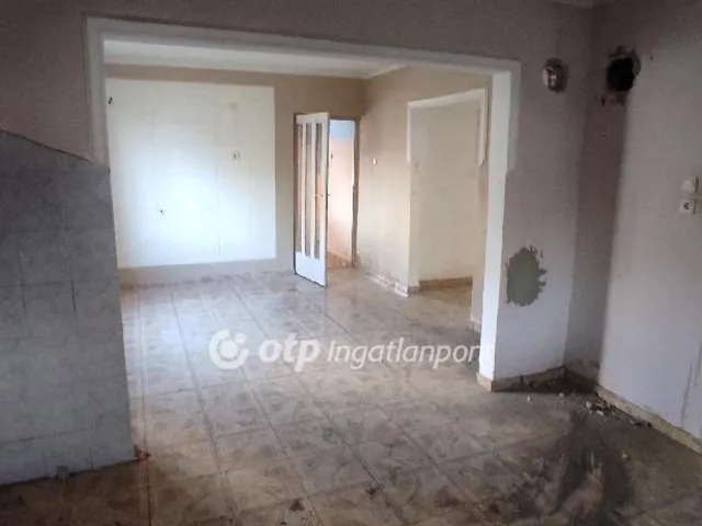 Eladó ház Karancsság 148 nm