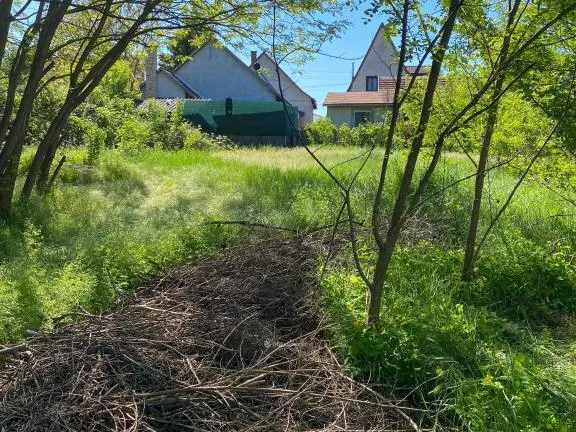 Eladó telek Veresegyház 901 nm