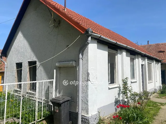 Eladó ház Drégelypalánk 52 nm