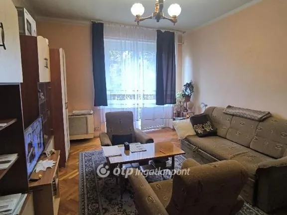 Eladó lakás Salgótarján 33 nm