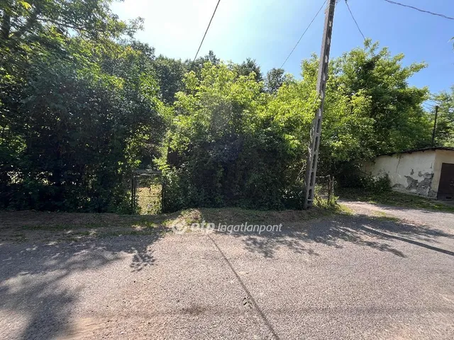 Eladó telek Salgótarján 1002 nm