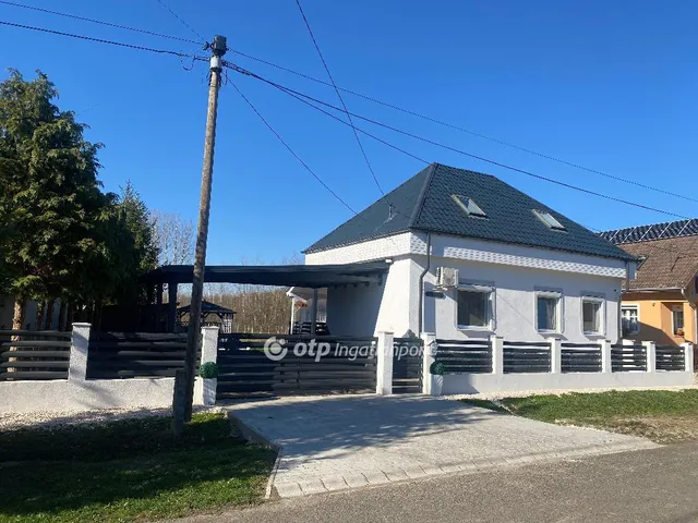Eladó ház Csitár 119 nm
