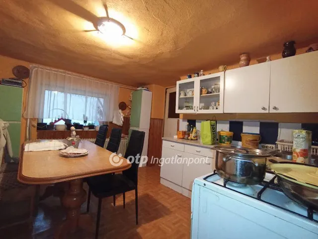 Eladó ház Tar 94 nm