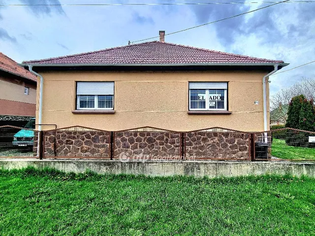 Eladó ház Bátonyterenye 185 nm