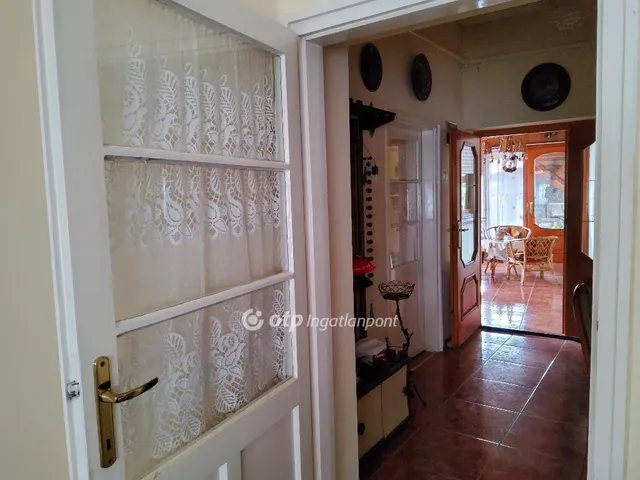 Eladó ház Hatvan 140 nm