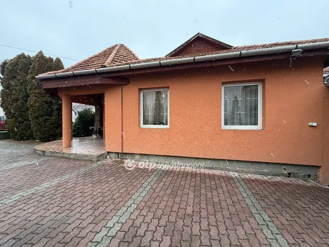 Eladó ház Bátonyterenye 115 nm