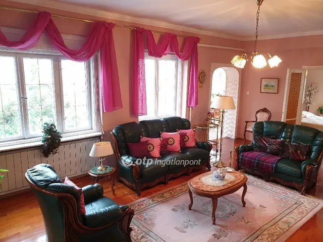 Eladó ház Balassagyarmat 200 nm