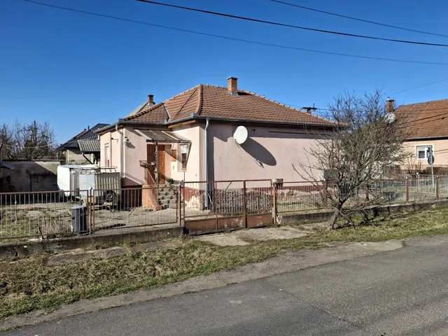 Eladó ház Balassagyarmat 81 nm