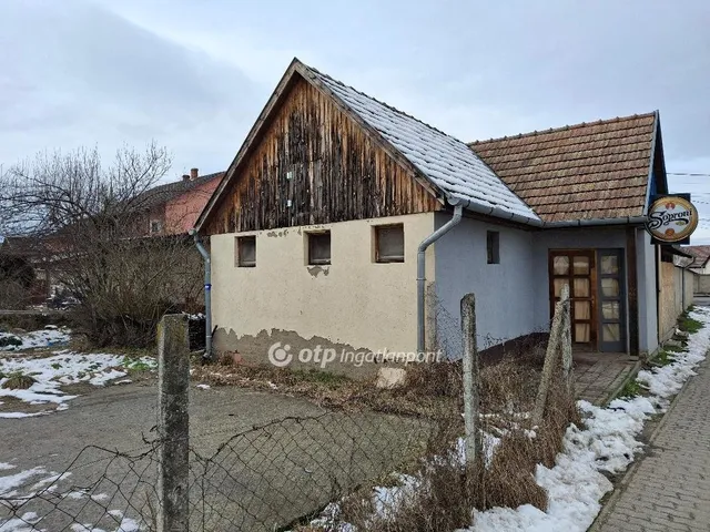 Eladó ház Szécsény 140 nm