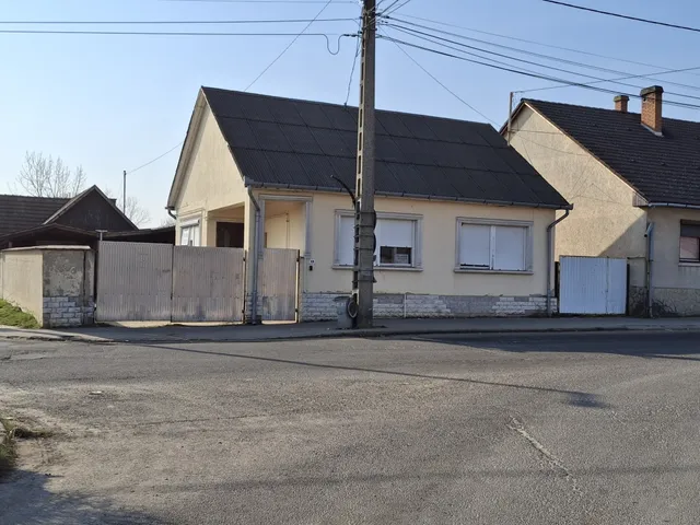Eladó ház Szécsény 140 nm