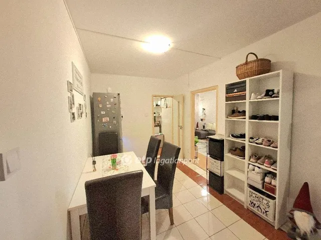 Eladó lakás Budapest III. kerület 73 nm