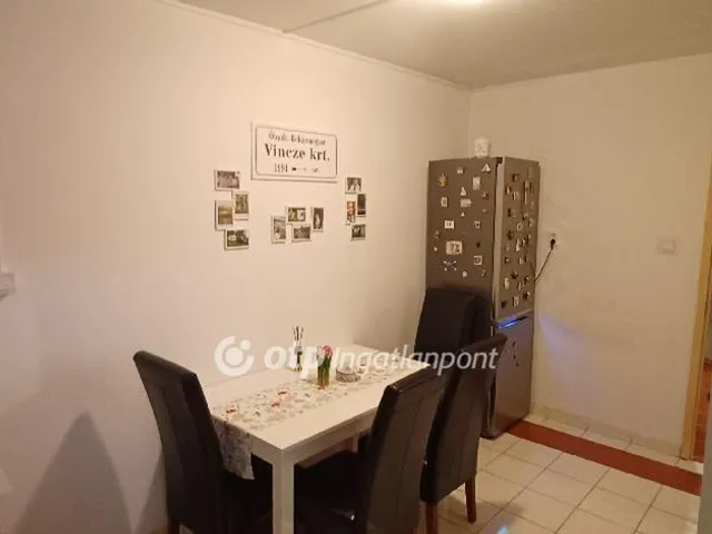 Eladó lakás Budapest III. kerület 73 nm