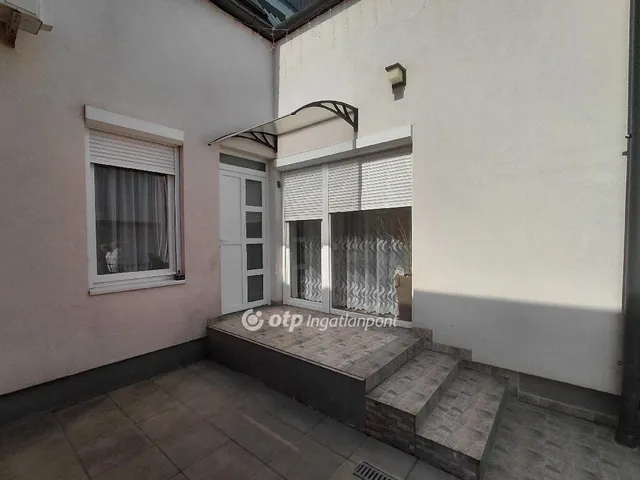 Eladó ház Hatvan 73 nm