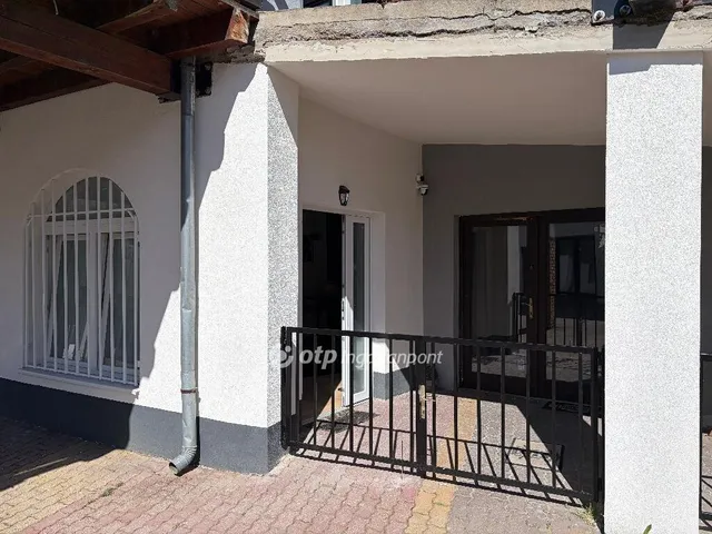 Eladó lakás Balassagyarmat 40 nm