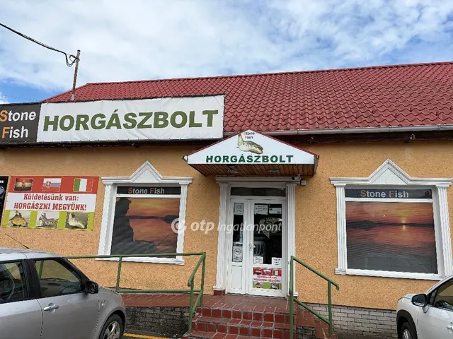 Eladó kereskedelmi és ipari ingatlan Balassagyarmat 136 nm