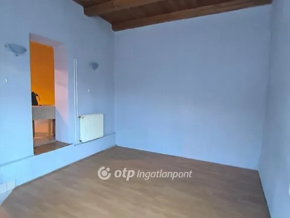 Eladó ház Kazár 71 nm