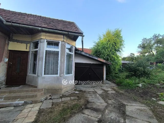 Eladó ház Kazár 71 nm