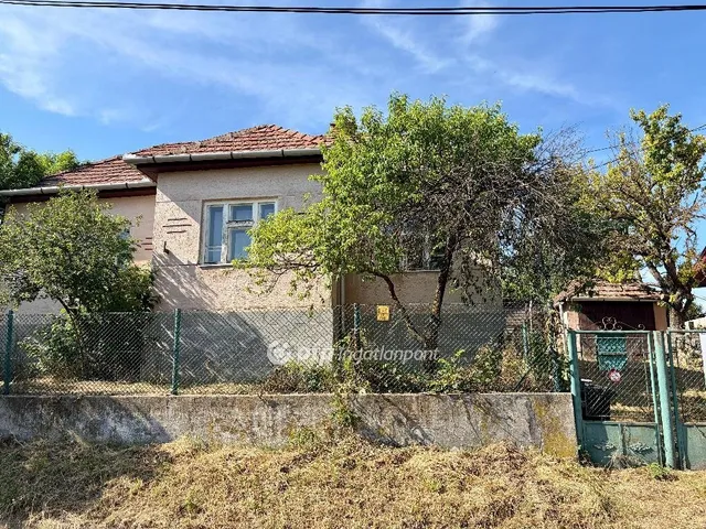Eladó ház Karancsalja 73 nm