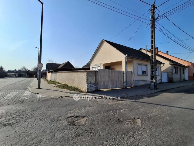 Eladó ház Szécsény 140 nm