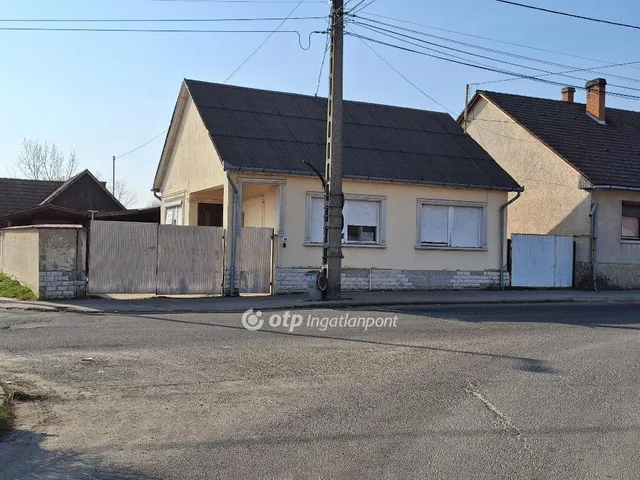 Eladó ház Szécsény 140 nm