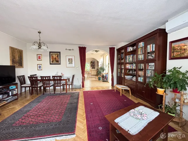 Eladó lakás Budakeszi, Szilvamag 220 nm