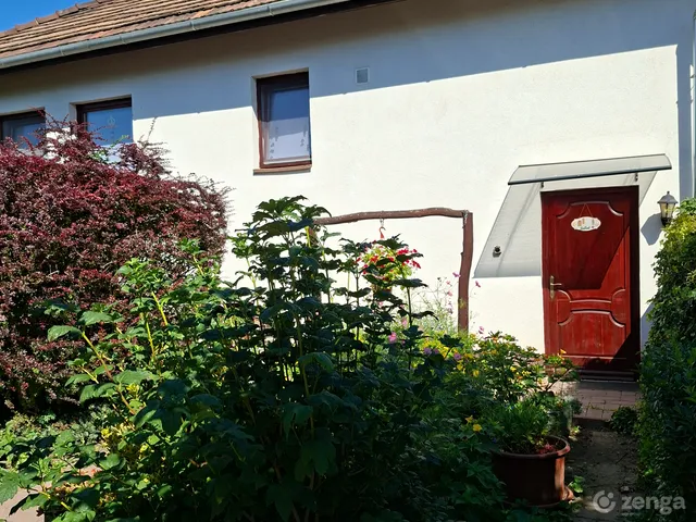 Eladó ház Komárom, Koppánymonostor 104 nm