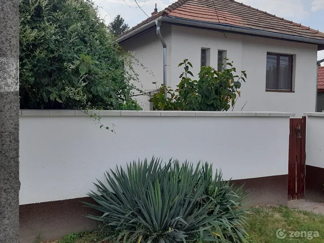 Eladó ház Komárom, Koppánymonostor 104 nm