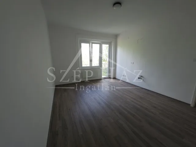 Eladó lakás Pécs, Meszes 35 nm