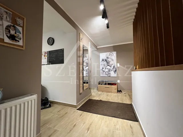 Eladó lakás Pécs, Mecsekoldal 60 nm