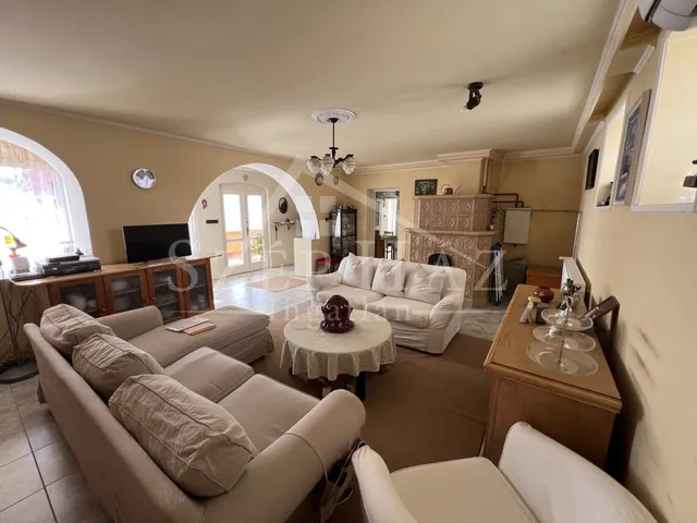 Eladó ház Görcsöny 220 nm