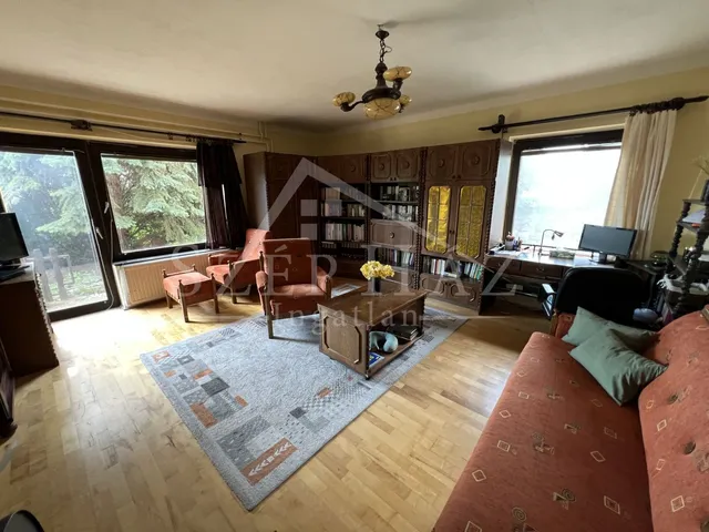 Eladó ház Pécs, Tettye 234 nm