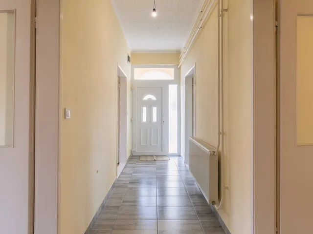 Eladó ház Szentistván, Rozmaring utca 130 nm