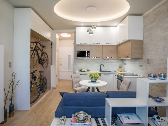 Eladó ház Szeged, Belváros, Széchenyi tér 1. 10 nm