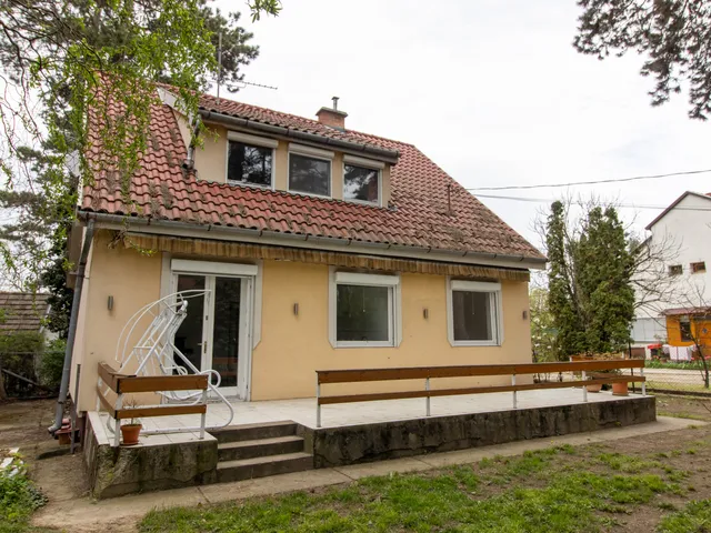 Kiadó ház Göd, Alsógöd, Móricz Zsigmond  132 nm