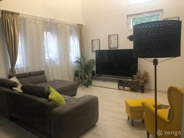 Eladó ház Isaszeg 162 nm