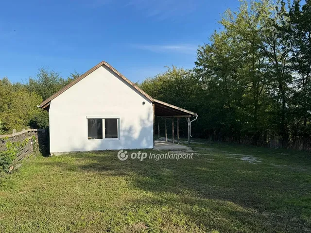 Eladó ház Tiszafüred 32 nm