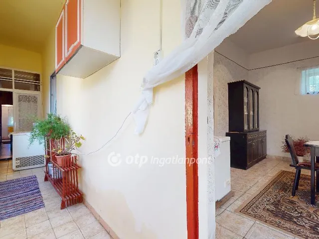 Eladó ház Tiszanána 133 nm