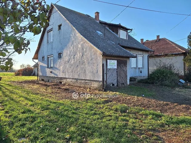 Eladó ház Tiszafüred 80 nm