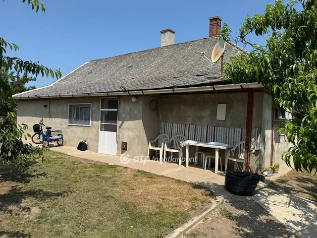 Eladó ház Egyek 60 nm