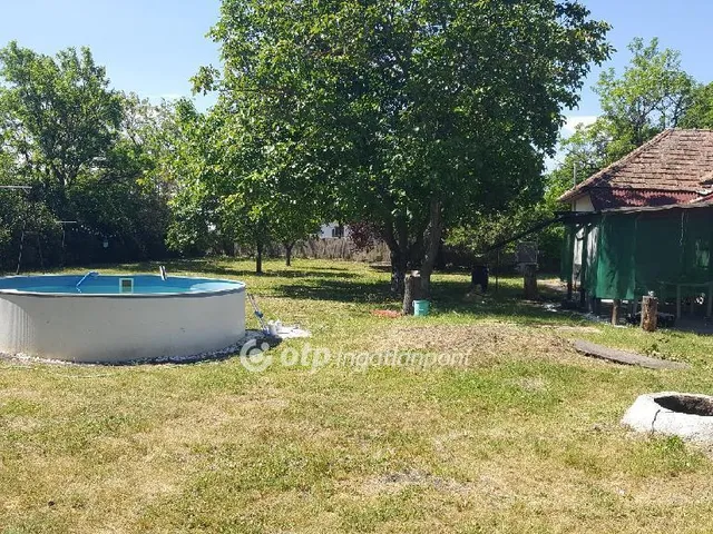 Eladó ház Sarud 69 nm