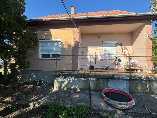 Eladó ház Poroszló 122 nm