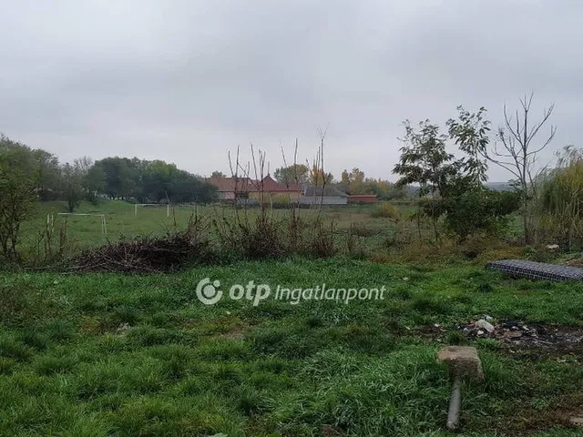 Eladó telek Egyek 311 nm