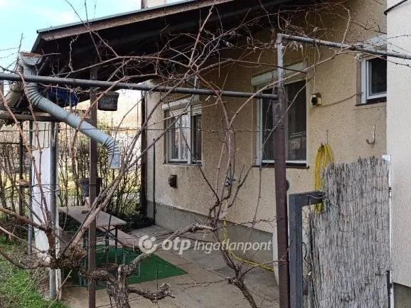 Eladó lakás Abádszalók 133 nm