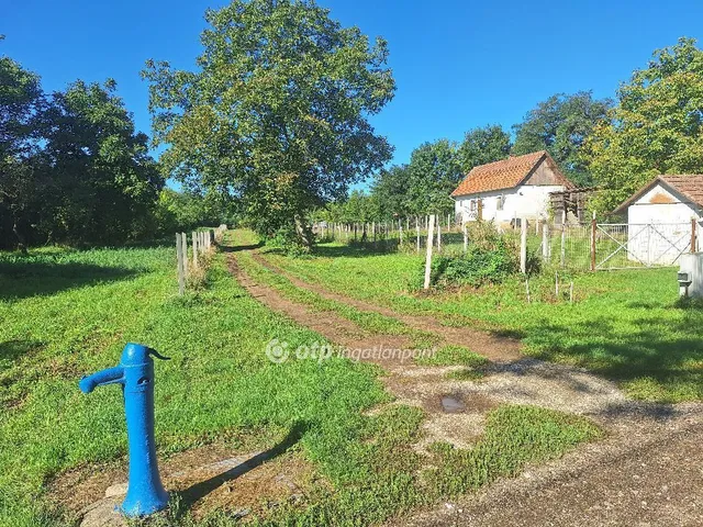 Eladó telek Tiszafüred 1966 nm