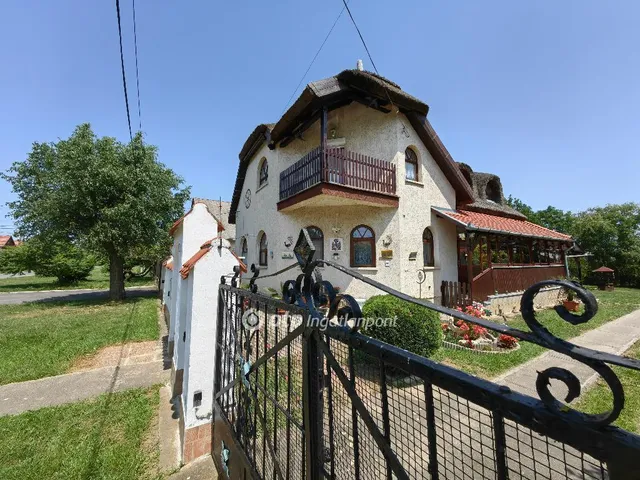 Eladó ház Kunmadaras 191 nm